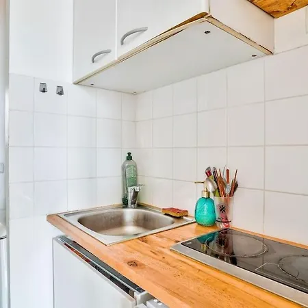 Bright - For 2 In Belleville * Париж